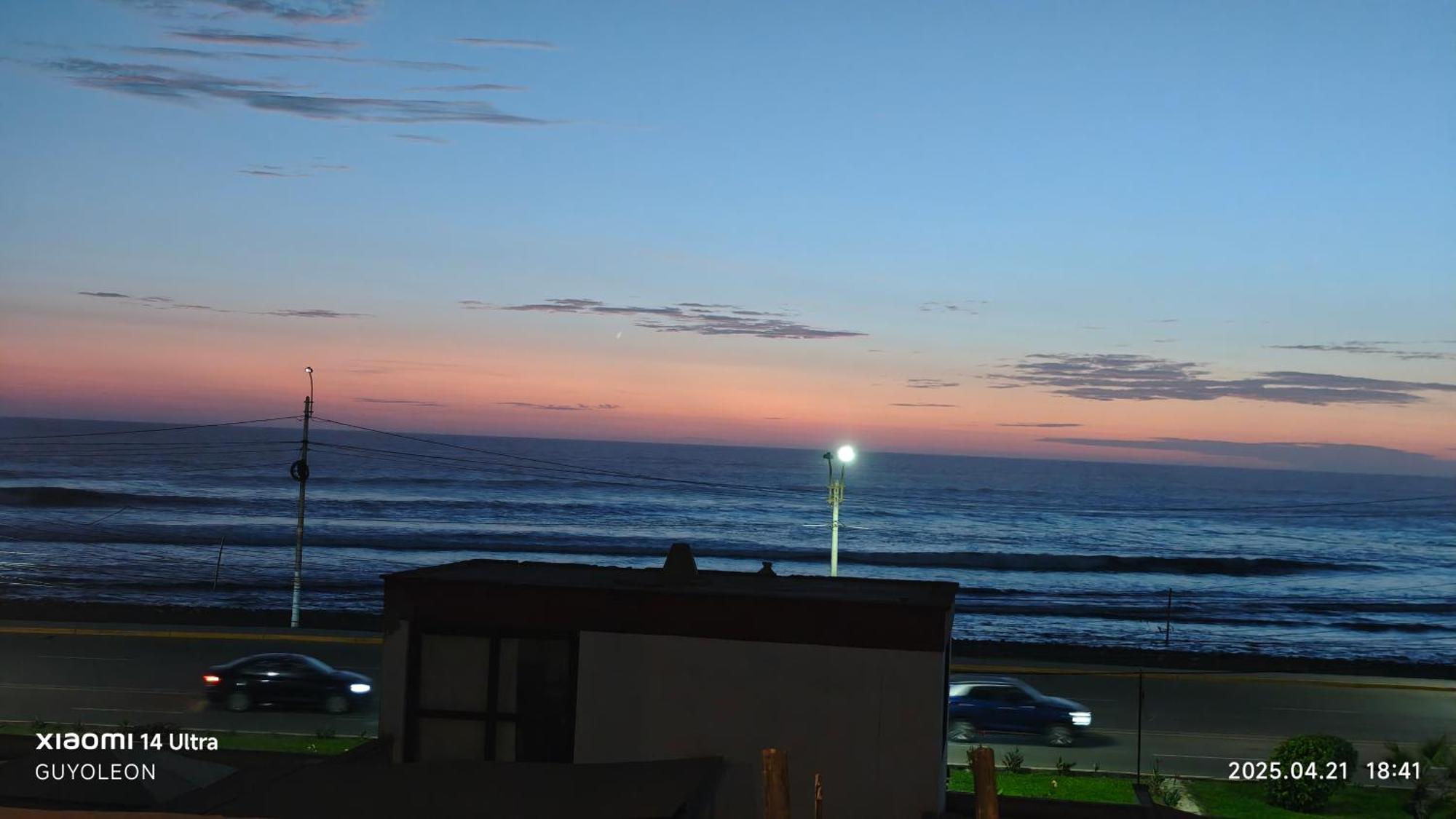 Yellow House Huanchaco Kültér fotó